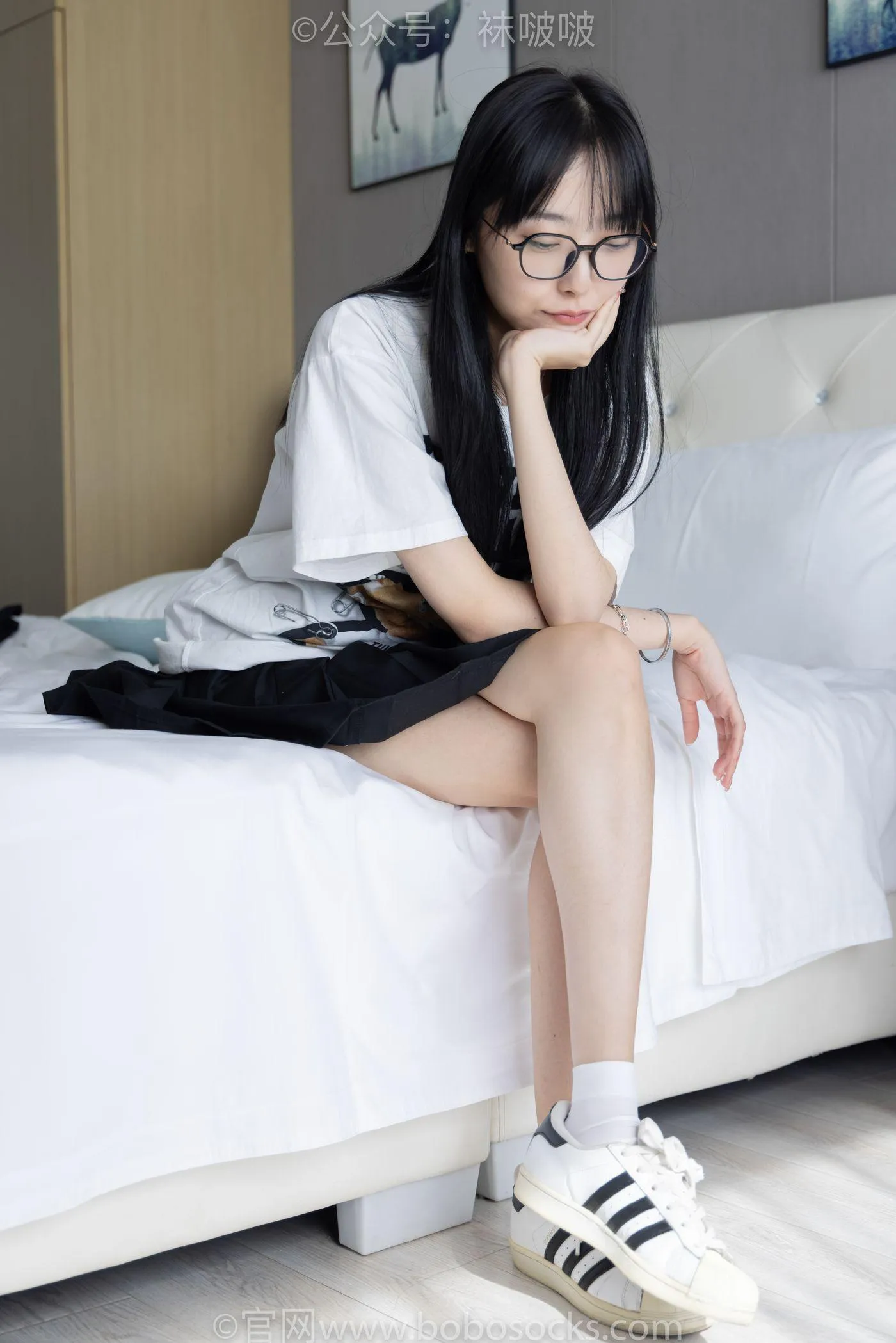 [BoBoSocks袜啵啵]NO.033 稚予-贝壳头、天鹅绒黑袜、天鹅绒白袜 [154P]插图6
